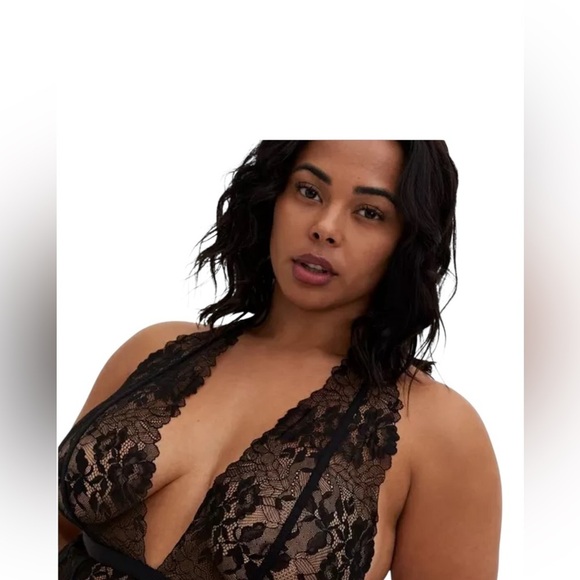 Torrid Curve Black Chantilly Lace Strappy Halter Bodysuit Lingerie 2X Coquette - Picture 3 of 9